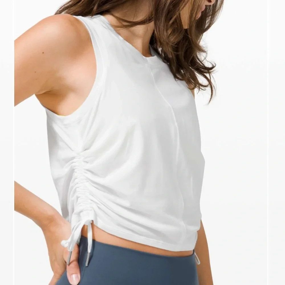 lululemon Cinch Up Tank White 2 Sporty Gorpcore Balletcore Y2K Streetwear - Picture 2 of 7